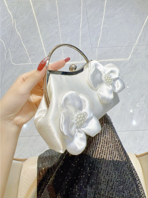 Liber Four Seasons ACC Pearl Bow Cloud Bag