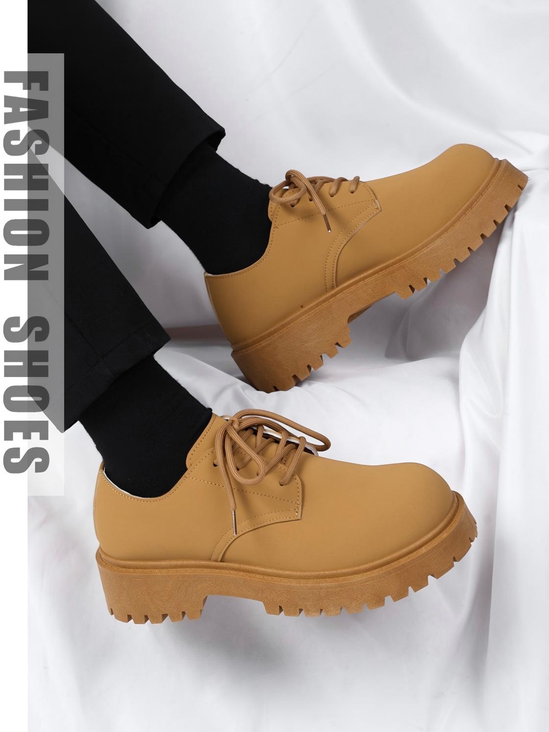 Chaussures Derby jaunes