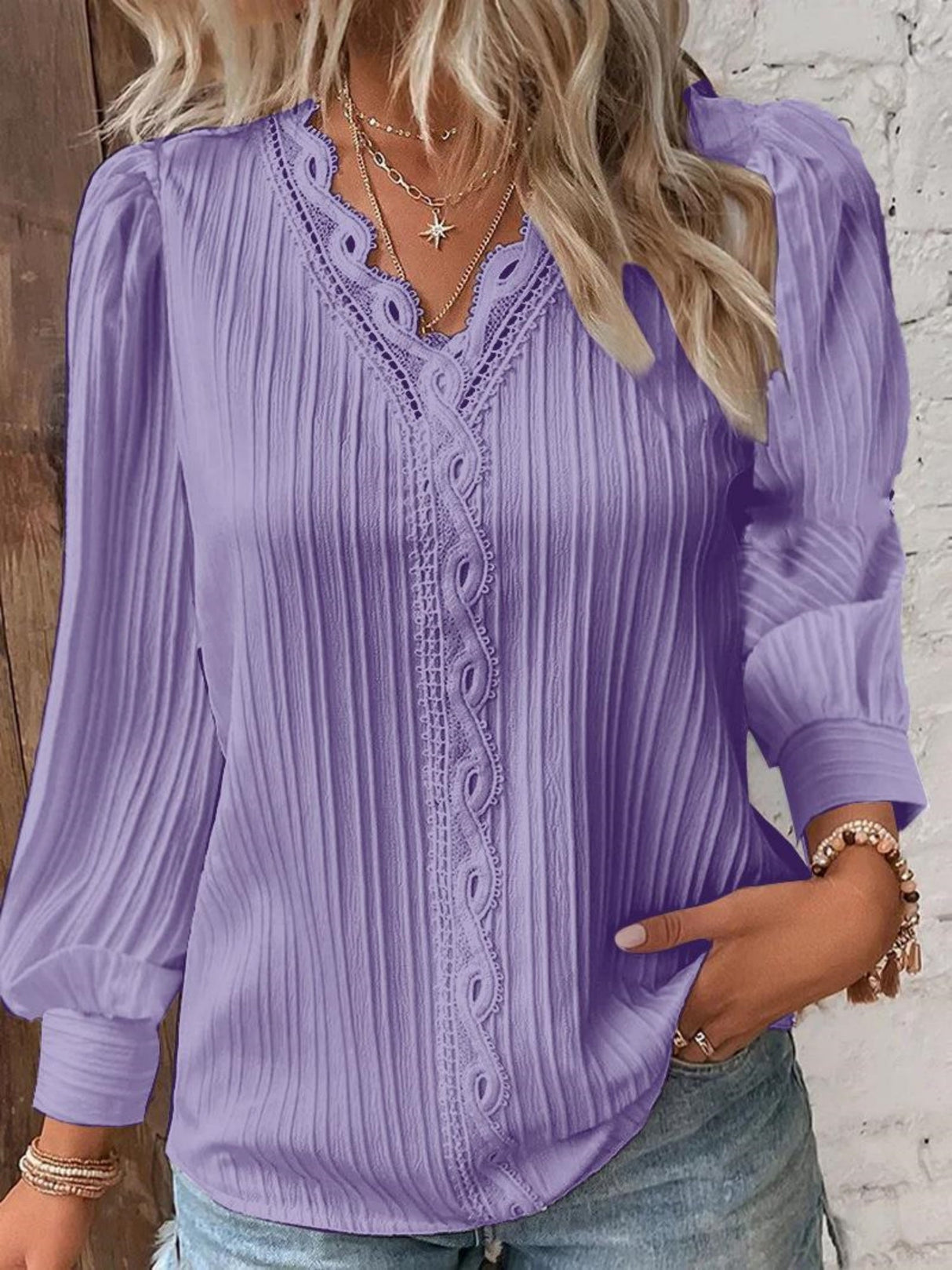 Lace Trim V-neck Long Sleeve Shirt T-shirts