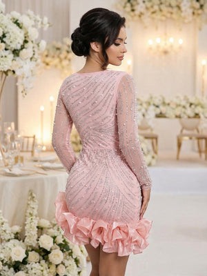 Robe de soirée transparente à manches longues et col carré, ornée de strass thermocollants et de perles 3D, disponible en version mini et courte.