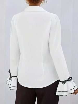 Blusen und Hemden mit Rüschenärmeln und Glockenärmeln