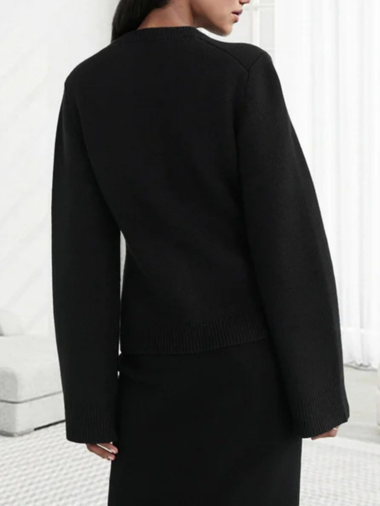 Liber Buttons Solid Color Elegance Cardigans