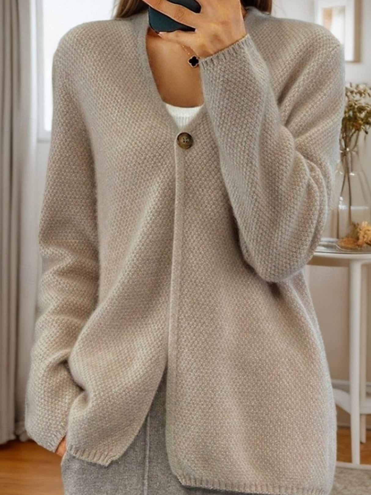 V-neck One Button Cardigans