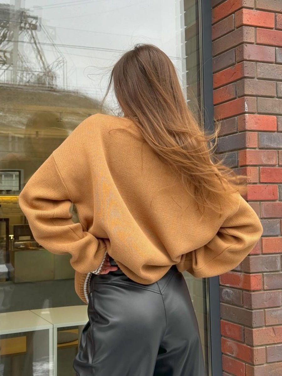 Strickwaren Rundhals Kapuzenpullover mit Buchstaben-Jacquardmuster