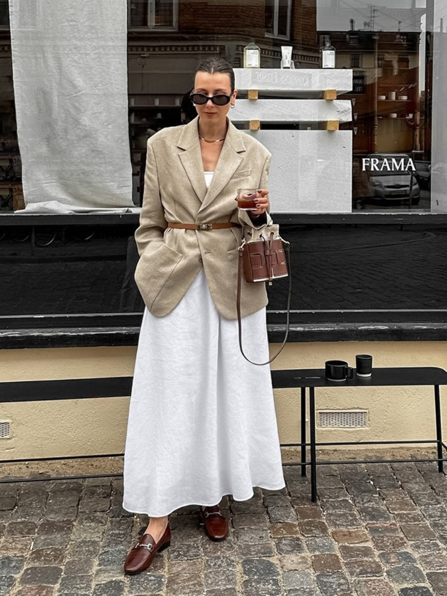 A-Swing Pocket White skirt
