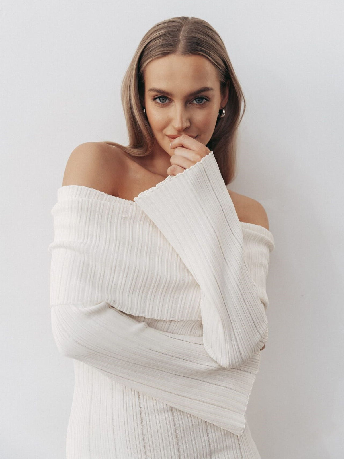 Off-the-shoulder Long-sleeved Sexy Bodycon Short Dress