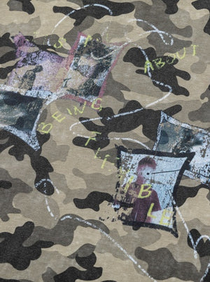 Retro Figure Printed Camouflage Cropped T-shirts