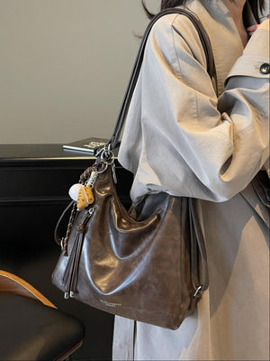 Large Capacity Crossbody Bag For Commuting