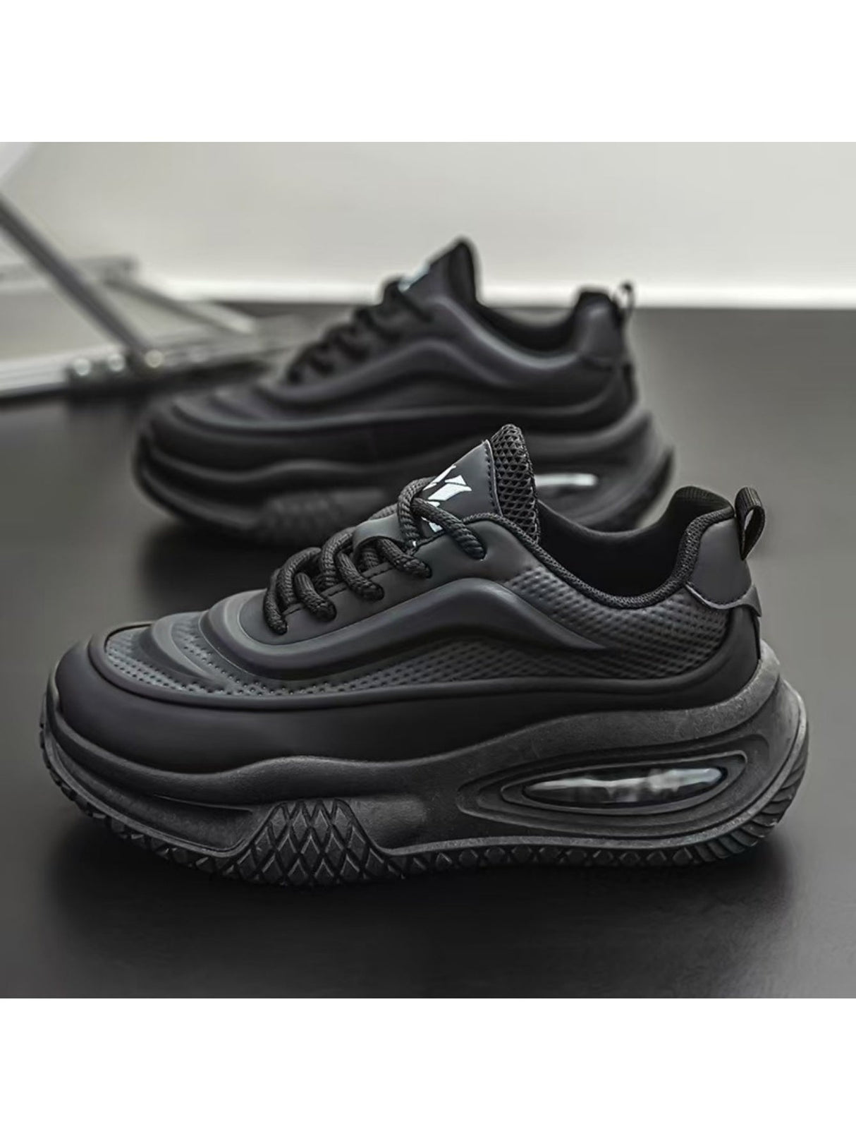 Liber Four Seasons Colorblock Thick-soled Men's Casual Sports Shoes