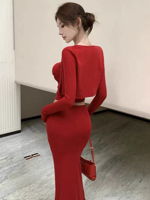 [Three-piece Set Including Bra Pads] Stunning Red Cardigan Camisole Skirt Set