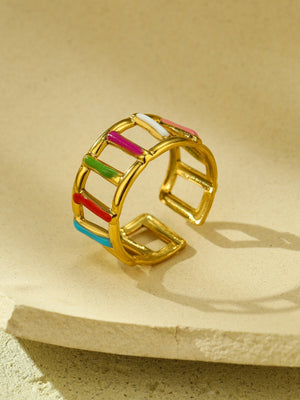 Elegant Colorful Rings