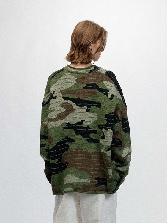 Computer Jacquard Small V-neck Camouflage Sweater