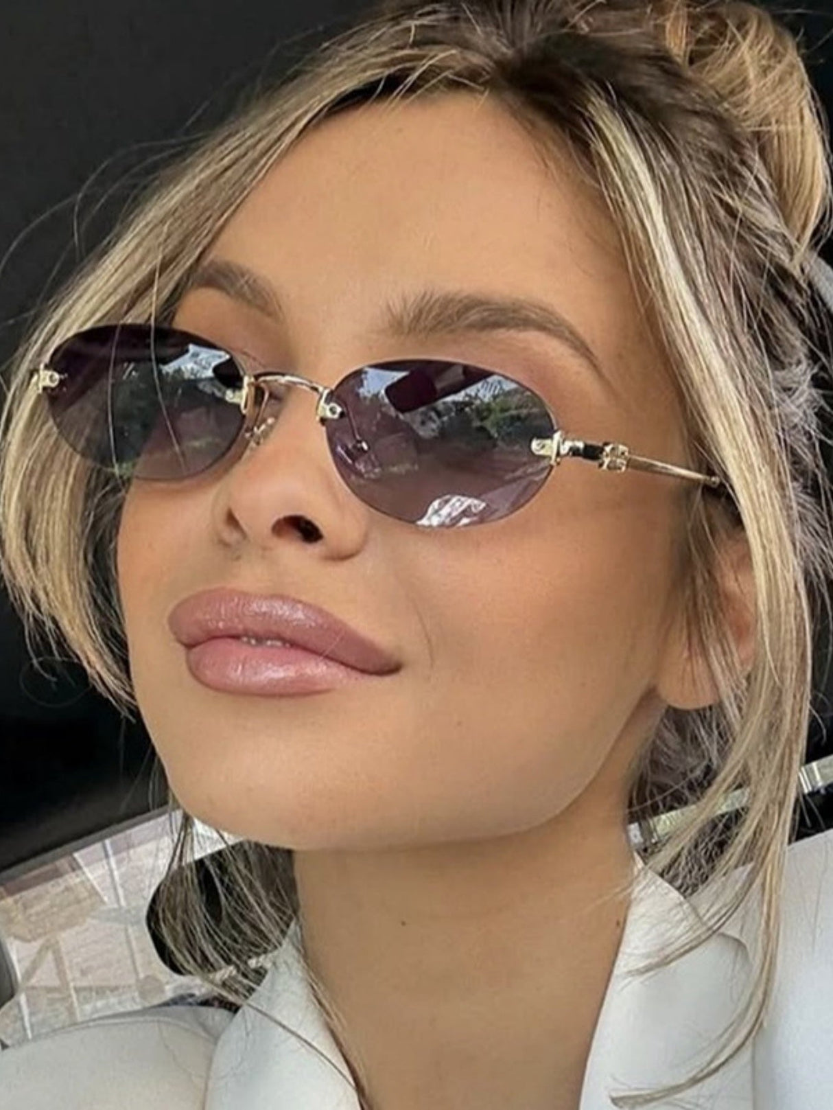 Oval Retro Frameless Sunglasses