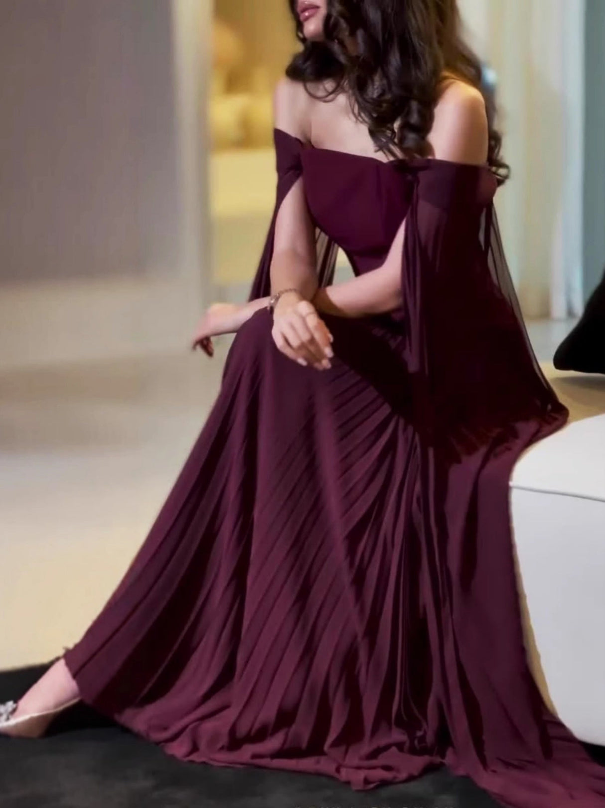 Off-shoulder Mesh Splicing Ribbon Maxi Dresses