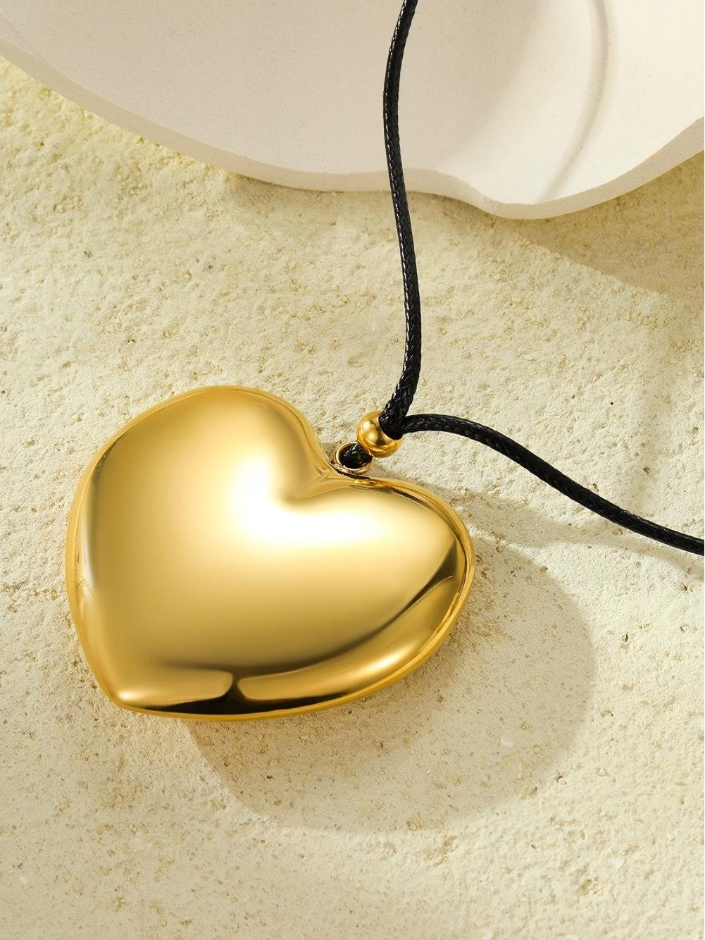 Heart necklace