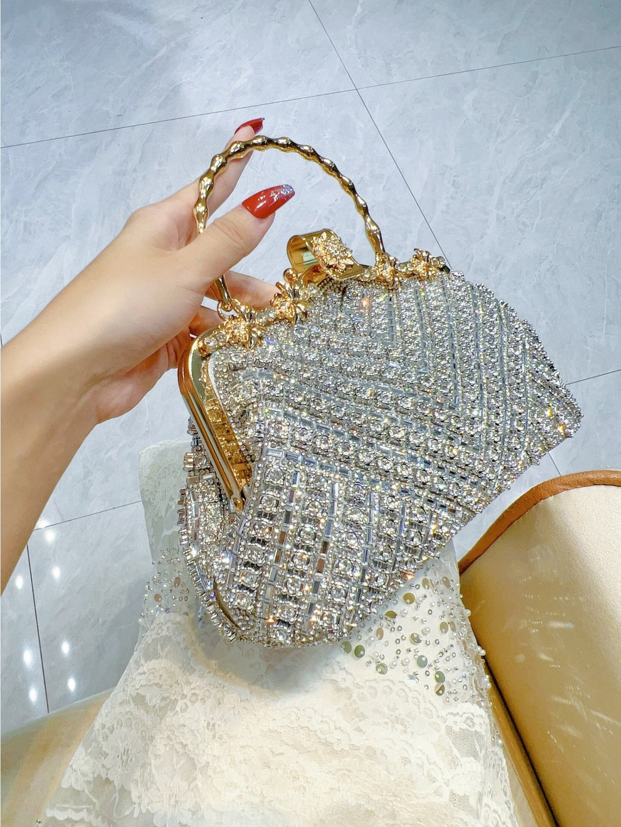 Liber Four Seasons ACC Rivet Diamond Shell Bag