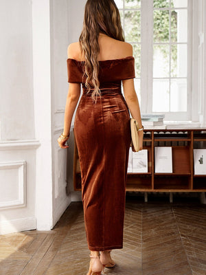 One-shoulder Collar Gathering Hip Velvet Maxi Dresses