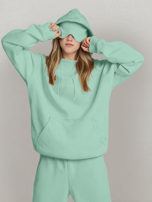 Sweats à capuche unis avec poche