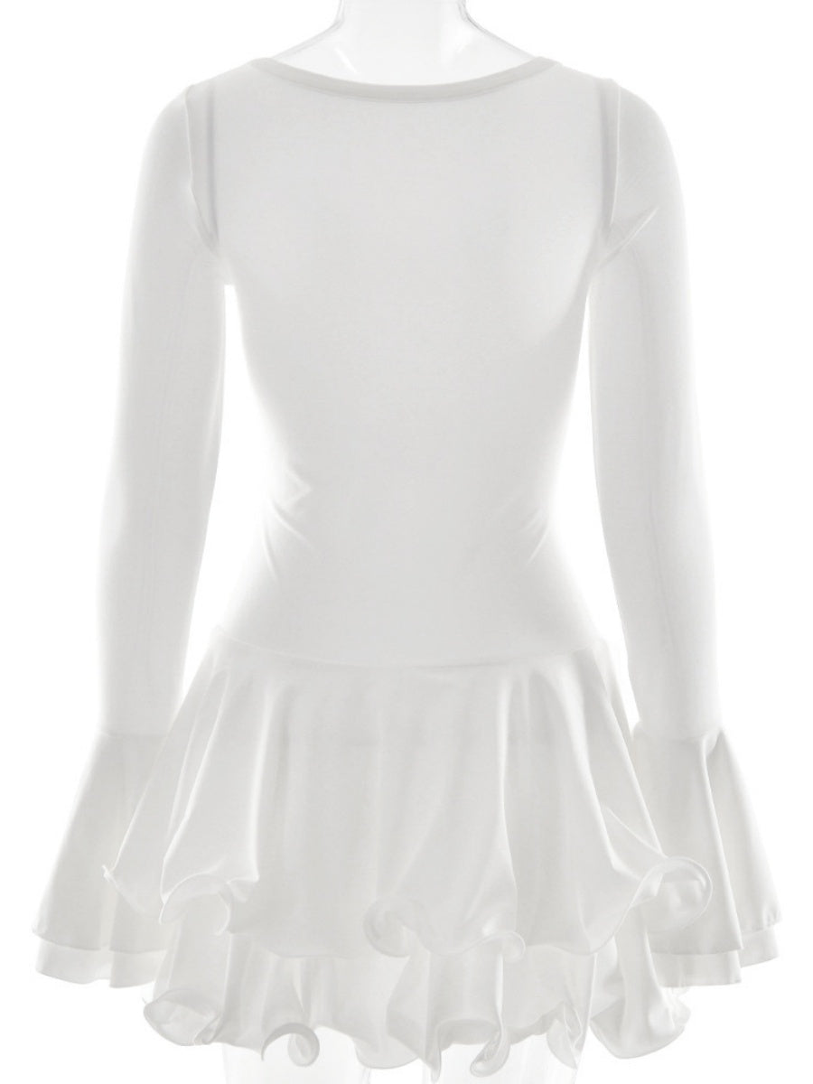 Mini- und kurze Kleider mit V-Ausschnitt, langen Ärmeln und Rüschen