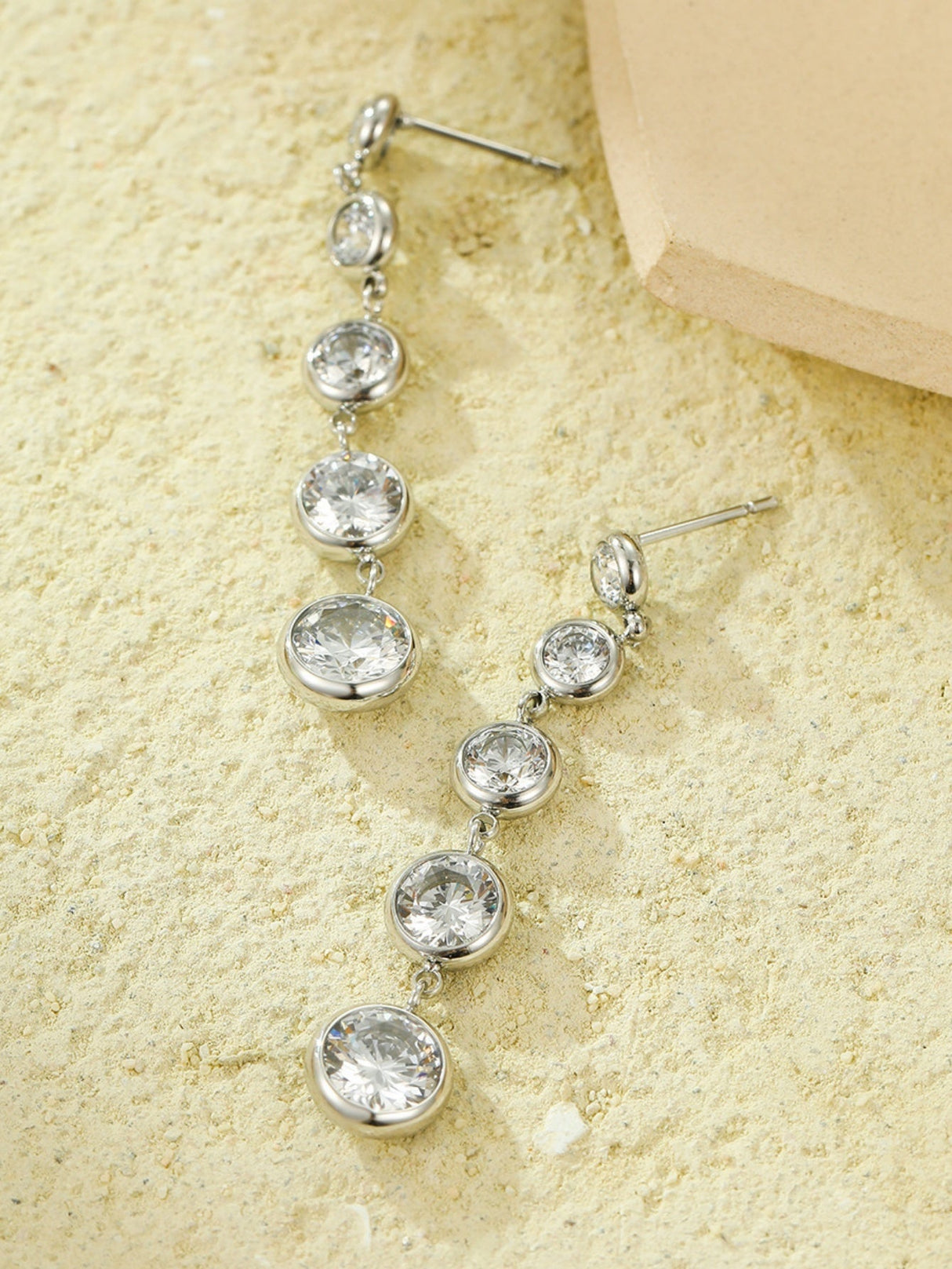 Sweet Pearl Tassel Earrings