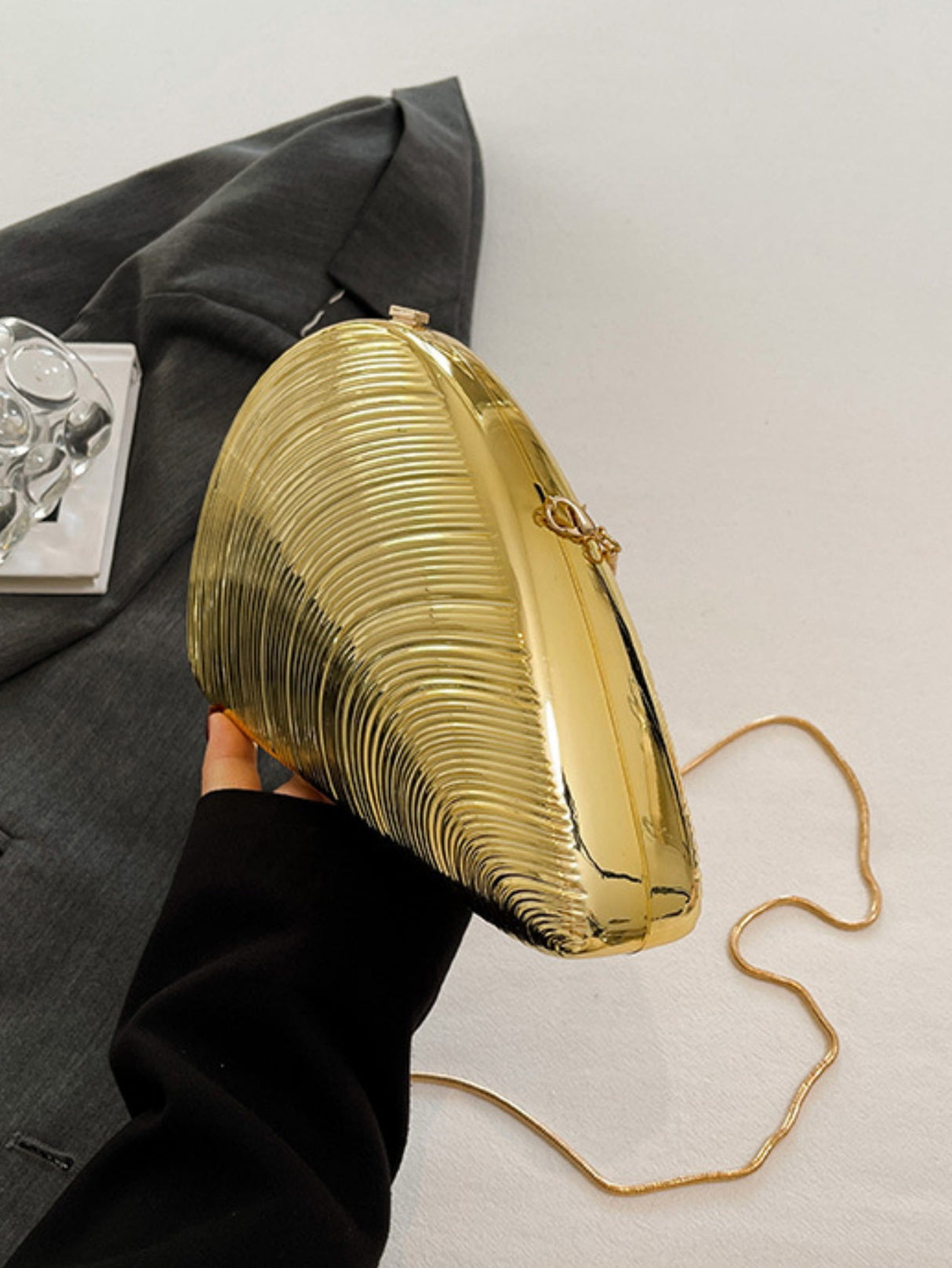 Creative Seashell Acrylic Evening Bag