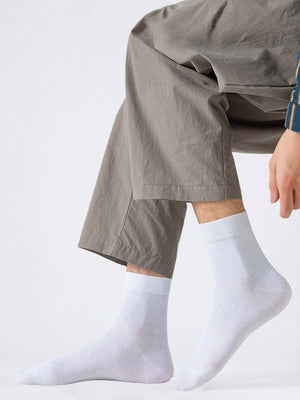 Antibacterial Four Seasons Moisture-wicking Breathable Medium Tube Socks