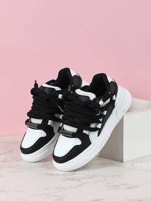 Women's Sneakers With Unique Color-blocked Shoelaces