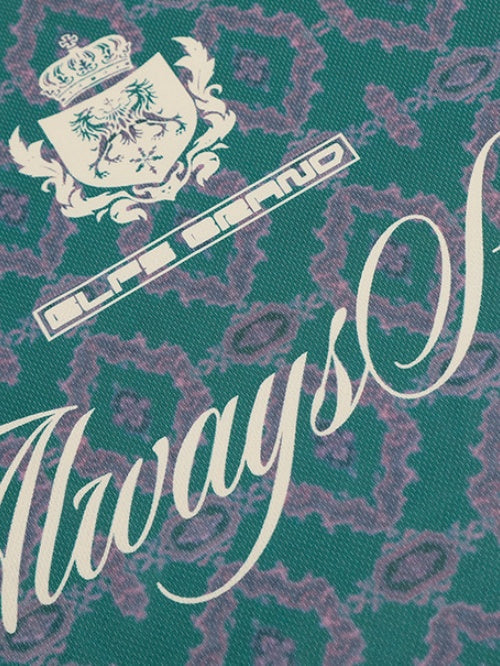 Retro-T-Shirts mit Libyen-Krone, farblich abgesetzten vertikalen Streifen und V-Ausschnitt