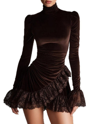 Robes courtes et mini de banquet plissées en dentelle et velours à col roulé