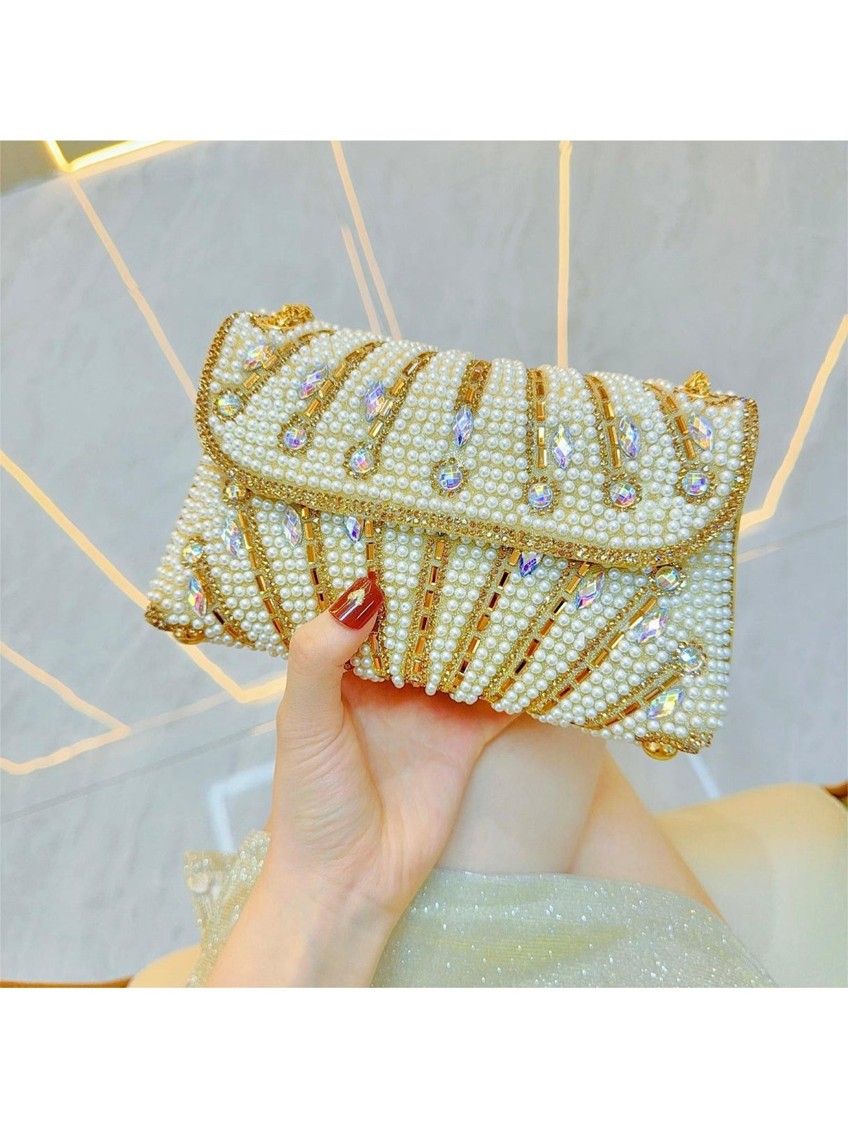 Liber Four Seasons ACC Beaded Diamond Dumpling Bun