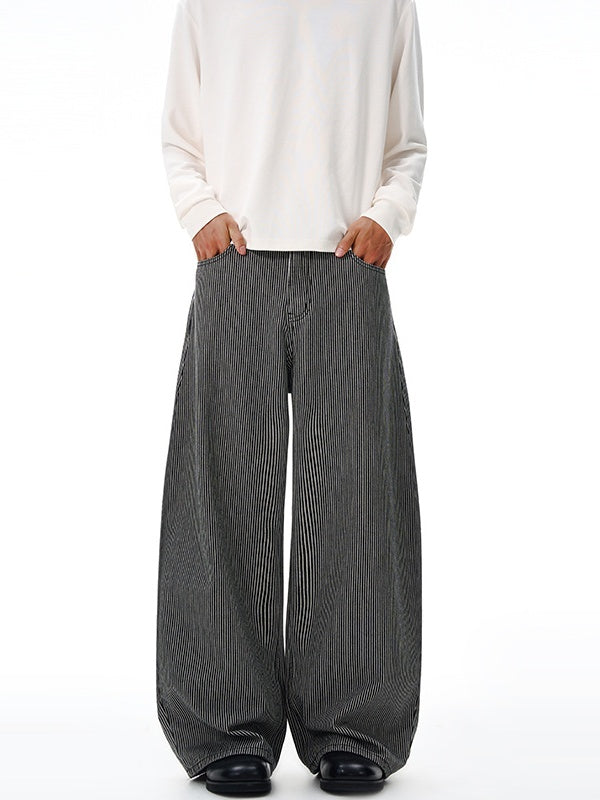 Liber Autumn Neutral wear Color matching Jeans