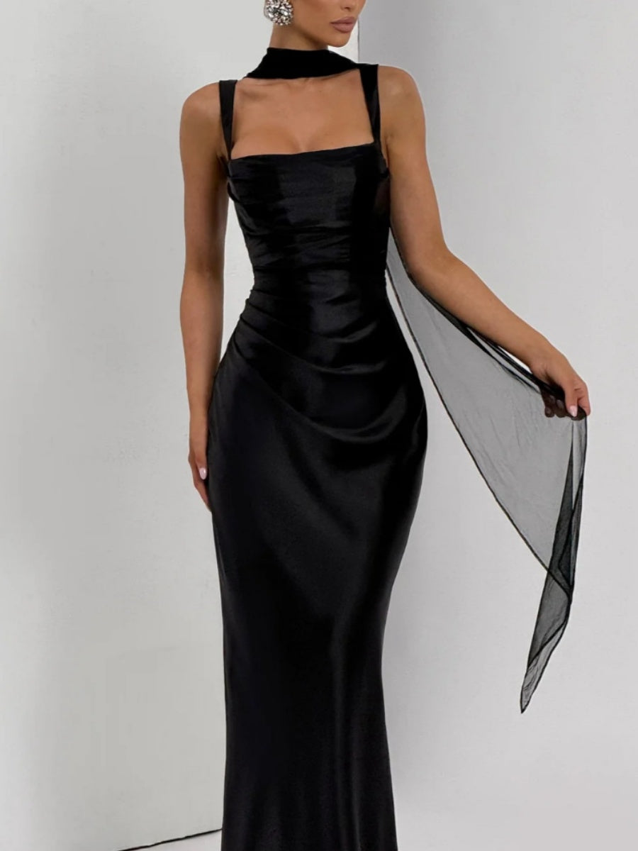 Eng anliegende, hüftbetonte Maxikleider mit Schleife für Partys