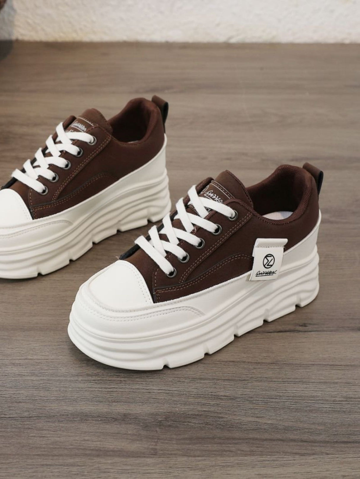 Colorblock Thick-Sole Women's Casual Sneakers