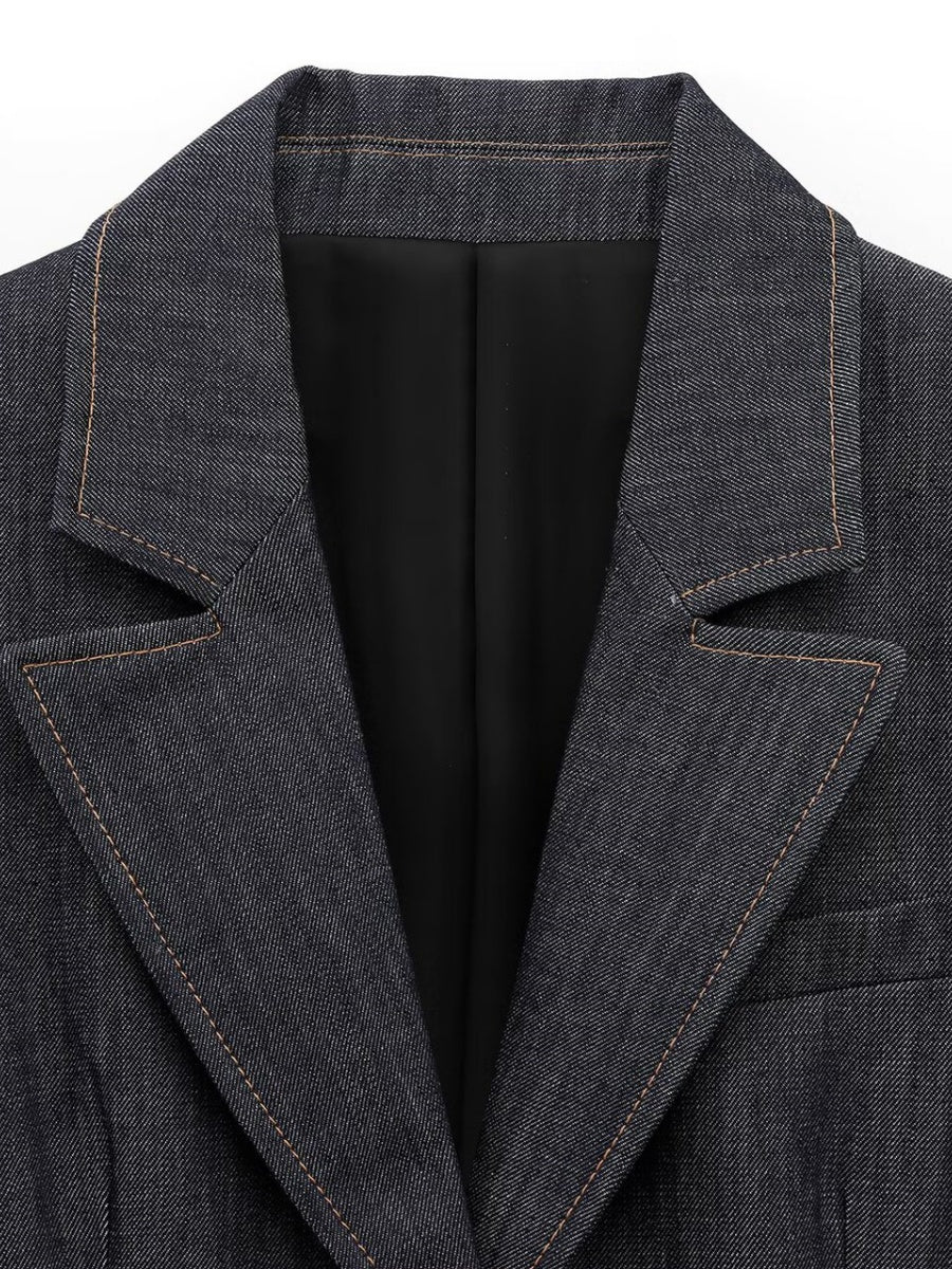 Waist-cinching Suit Jacket