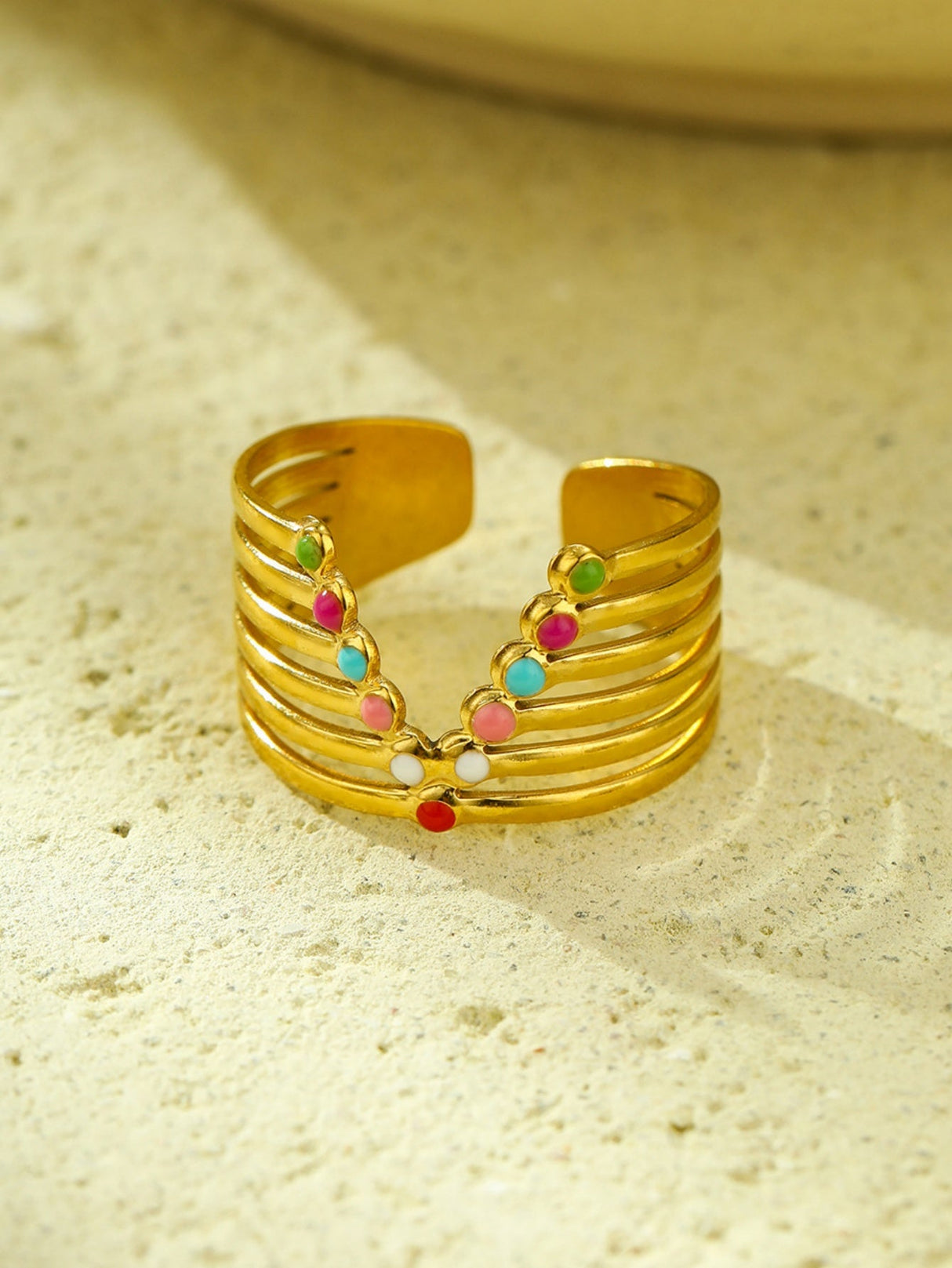 Elegant Colorful Rings