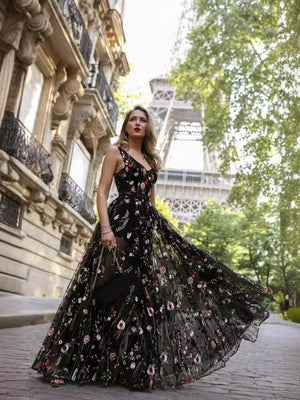Black Deep V Sleeveless Embroidered Slim Fit Backless Large Skirt Maxi Dresses