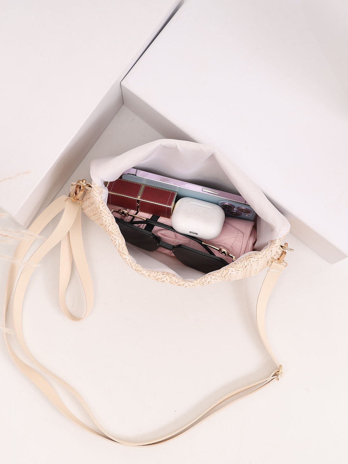 Solid Color Vacation Floral Straw Crossbody Bag
