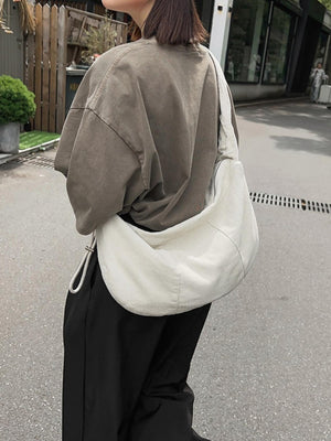 Gestreifte Cord-Umhängetasche