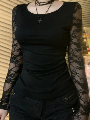 T-shirt sexy à manches longues, col rond et dos nu, orné de patchwork en dentelle