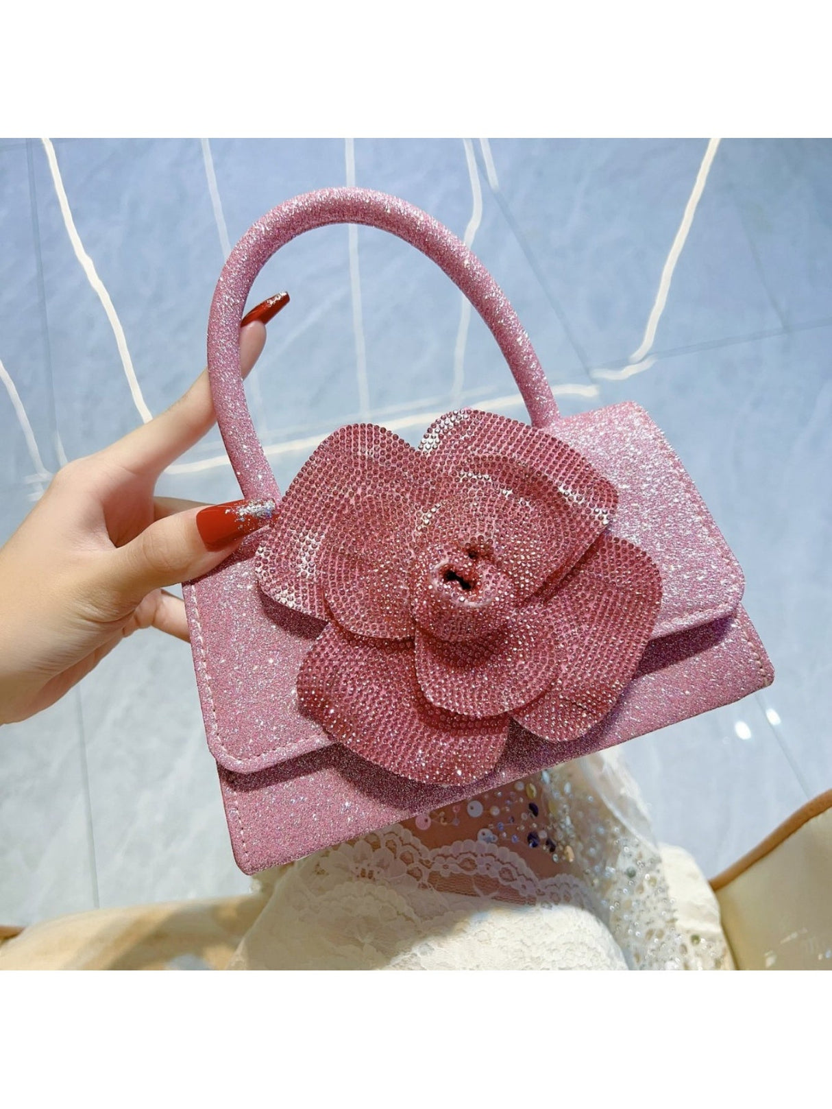 Liber Four Seasons ACC Flower Small Square Bun