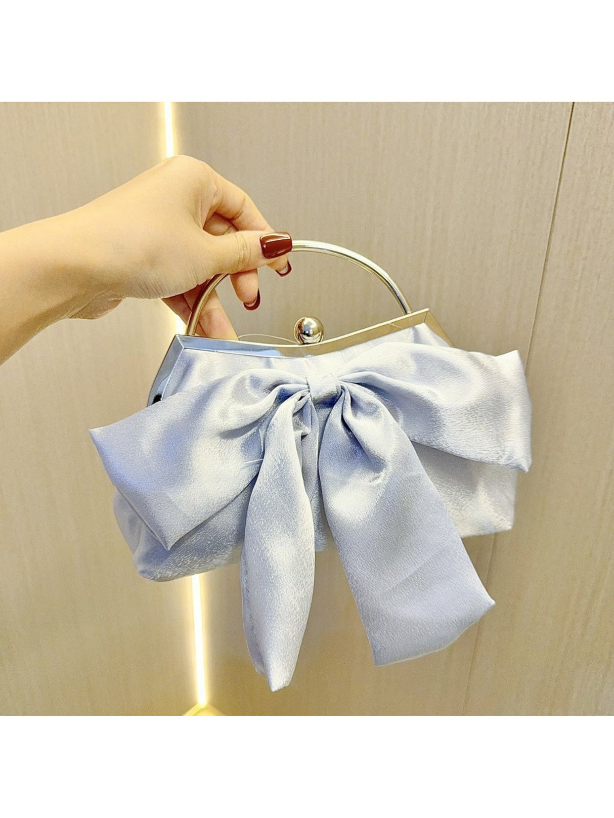 Liber Four Seasons ACC Bow Crescent Bag