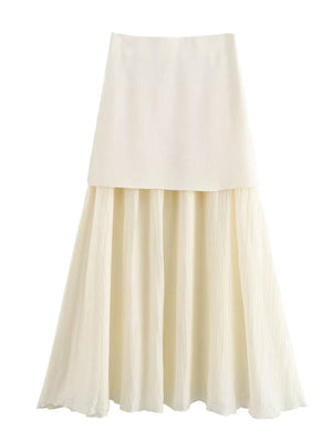 Ensemble deux pièces : gilet à col en V et boutons dorés, jupe plissée