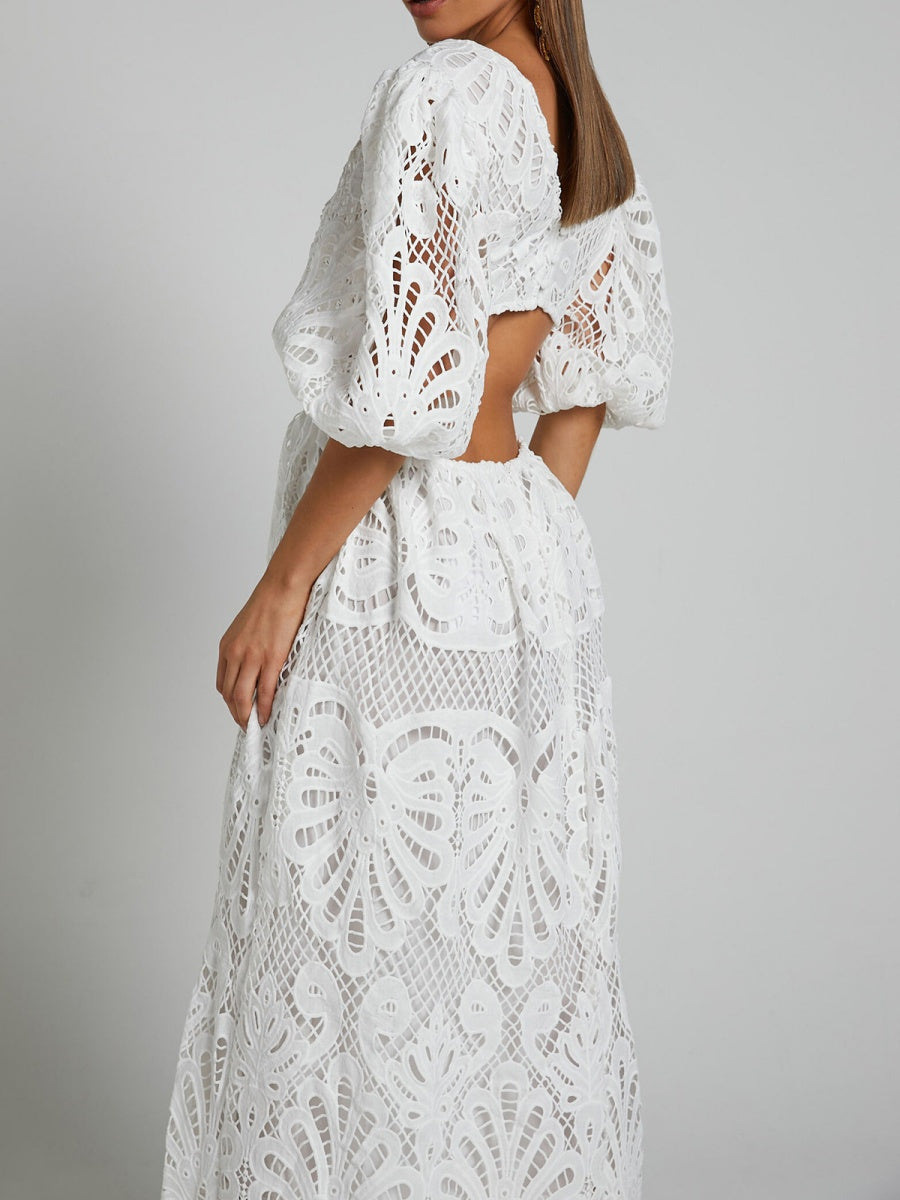 Robe midi sexy en dentelle brodée à col V