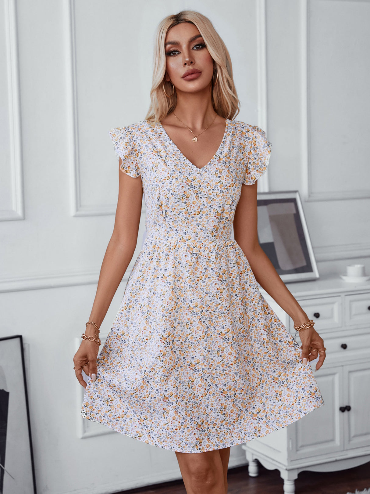 Printed Lace-up Backless V-neck Ruffled Sleeves Mini&Short Dresses