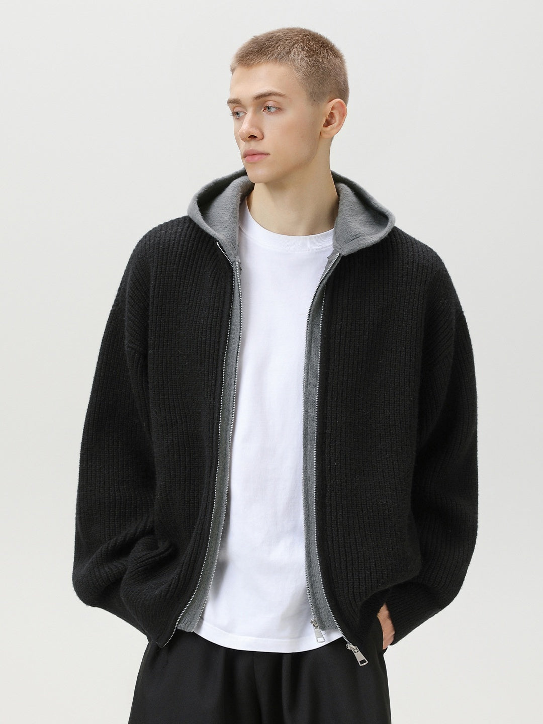 Liber Autumn Neutral wear Cardigans