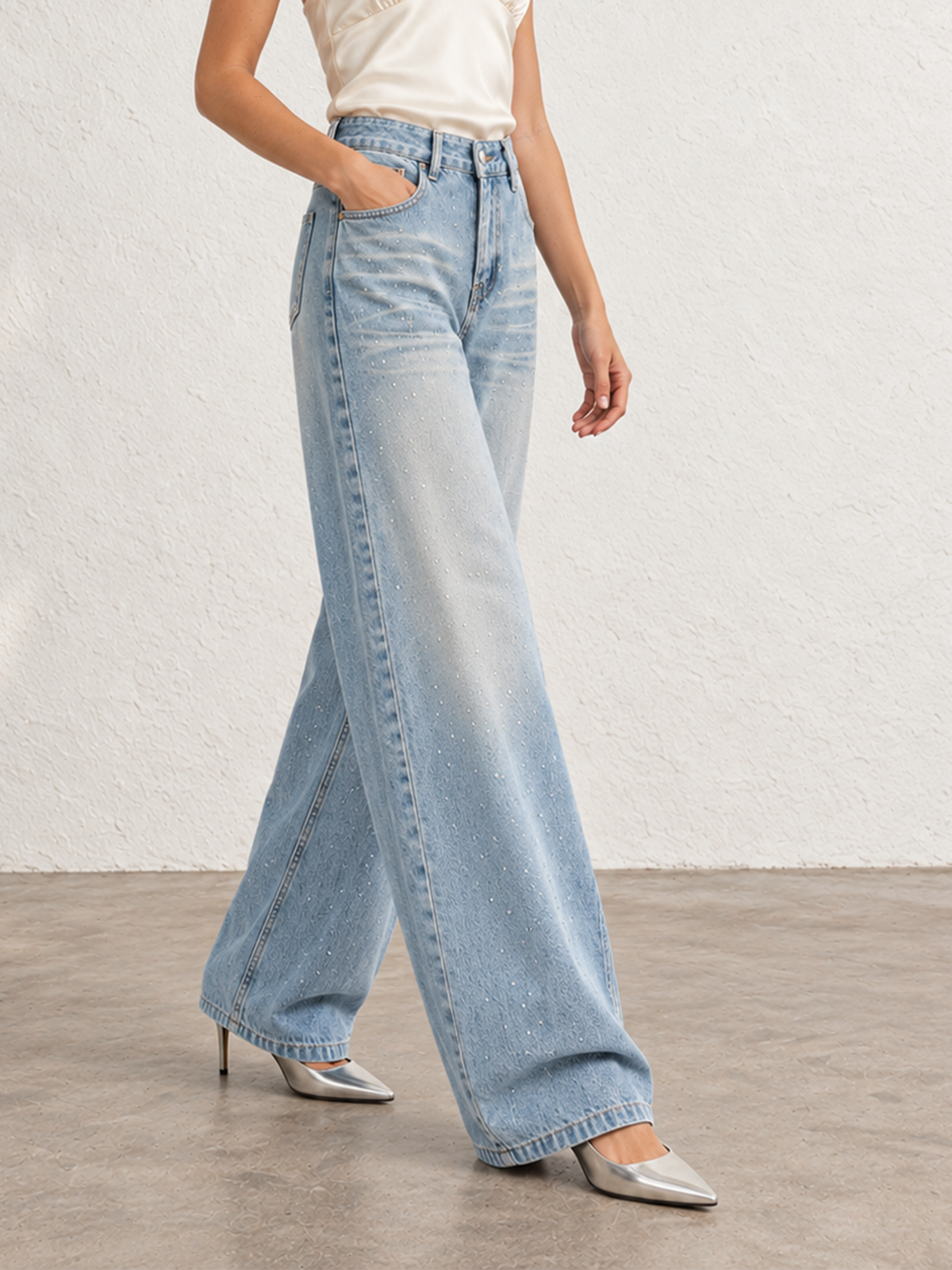 Autumn/Winter Women's Blue Retro Washed Jeans With Rhinestones