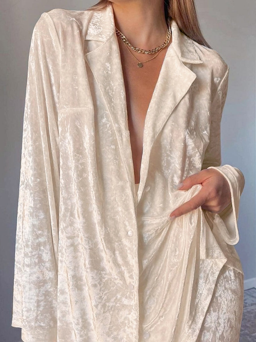 Warmhaltender, dicker Samt-Pyjama-Set mit langen Ärmeln und langen Beinen (zweiteilig)