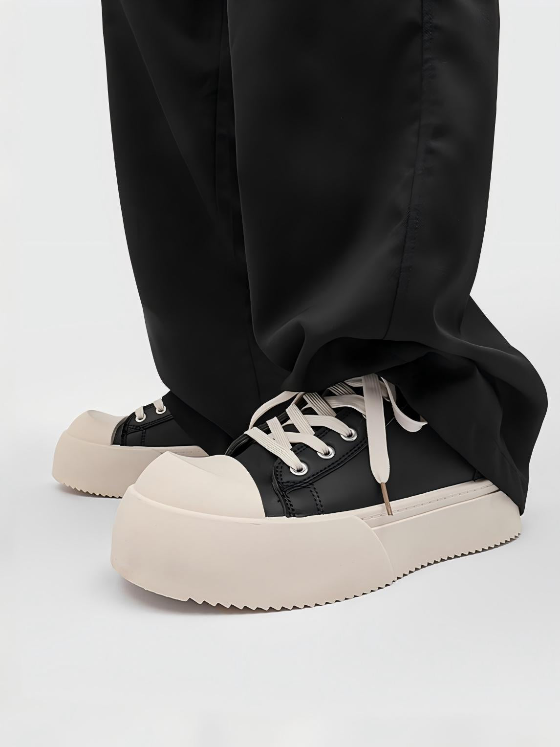 Black And White Color-blocked Platform Casual Sneakers