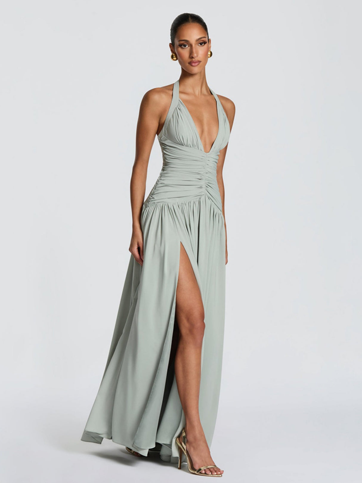 Pleated High Fork Halter Neck And Backless Maxi Dresses