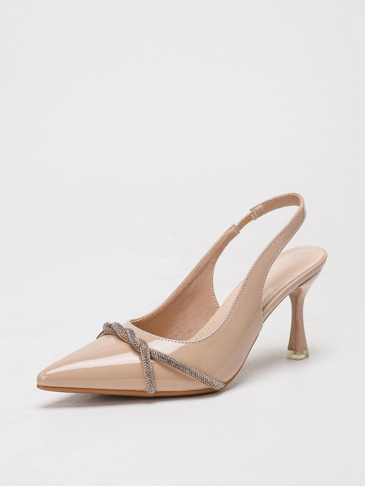 Escarpins ornés de strass
